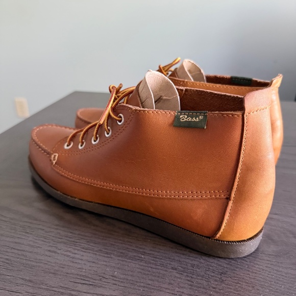 BASS brown leather booties Size 9 M - Picture 4 of 10